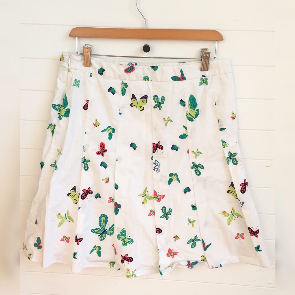 [To the Max] Butterfly Pleated Knee Length Skirt